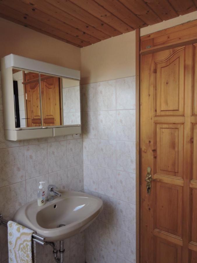 Apartmán Grosses Ferienhaus Plattensee Balaton - Nyaralo Haz 6 Szobaval, 5 Fuerdoszobaval, 3000 Nm Szolad Exteriér fotografie